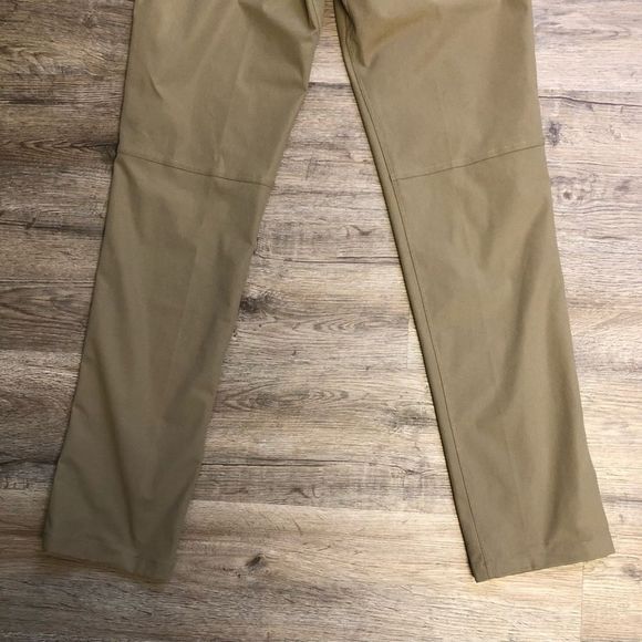 Lululemon Mens ABC Pant Classic, artifact, size 30 x 33.5 - Picture 7 of 12